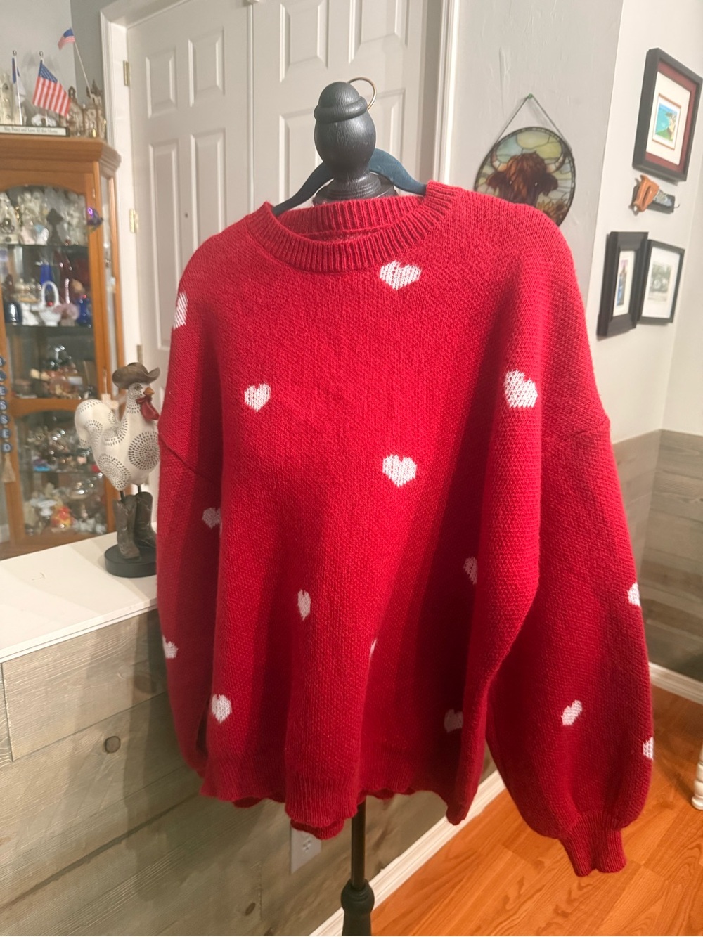 Red Heart Pattern Women's Sweater - Cozy Crewneck Pullover